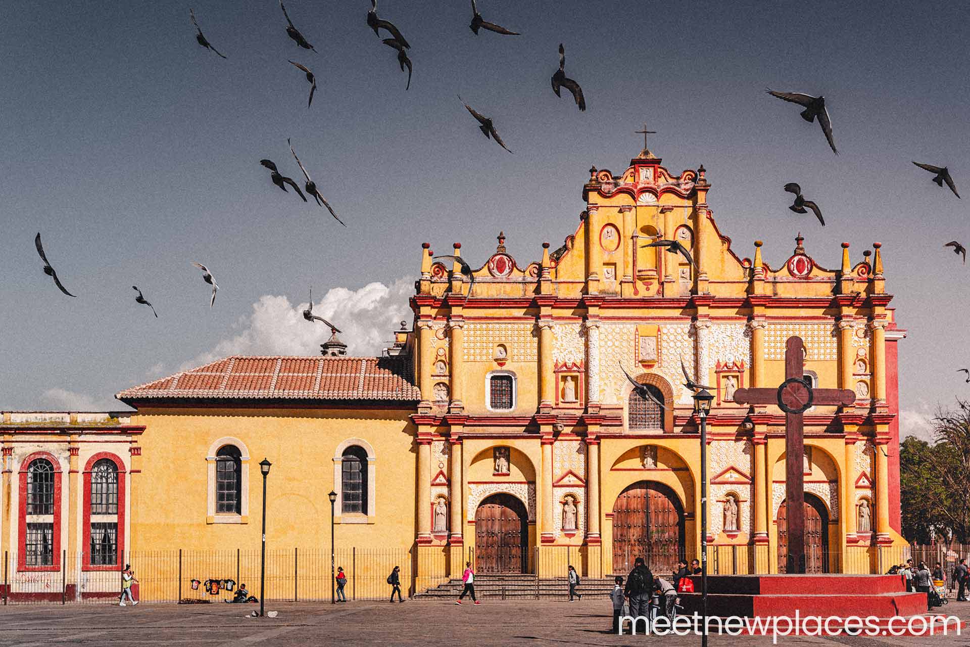 mexico-san-cristobal-cathedral-1920x1280