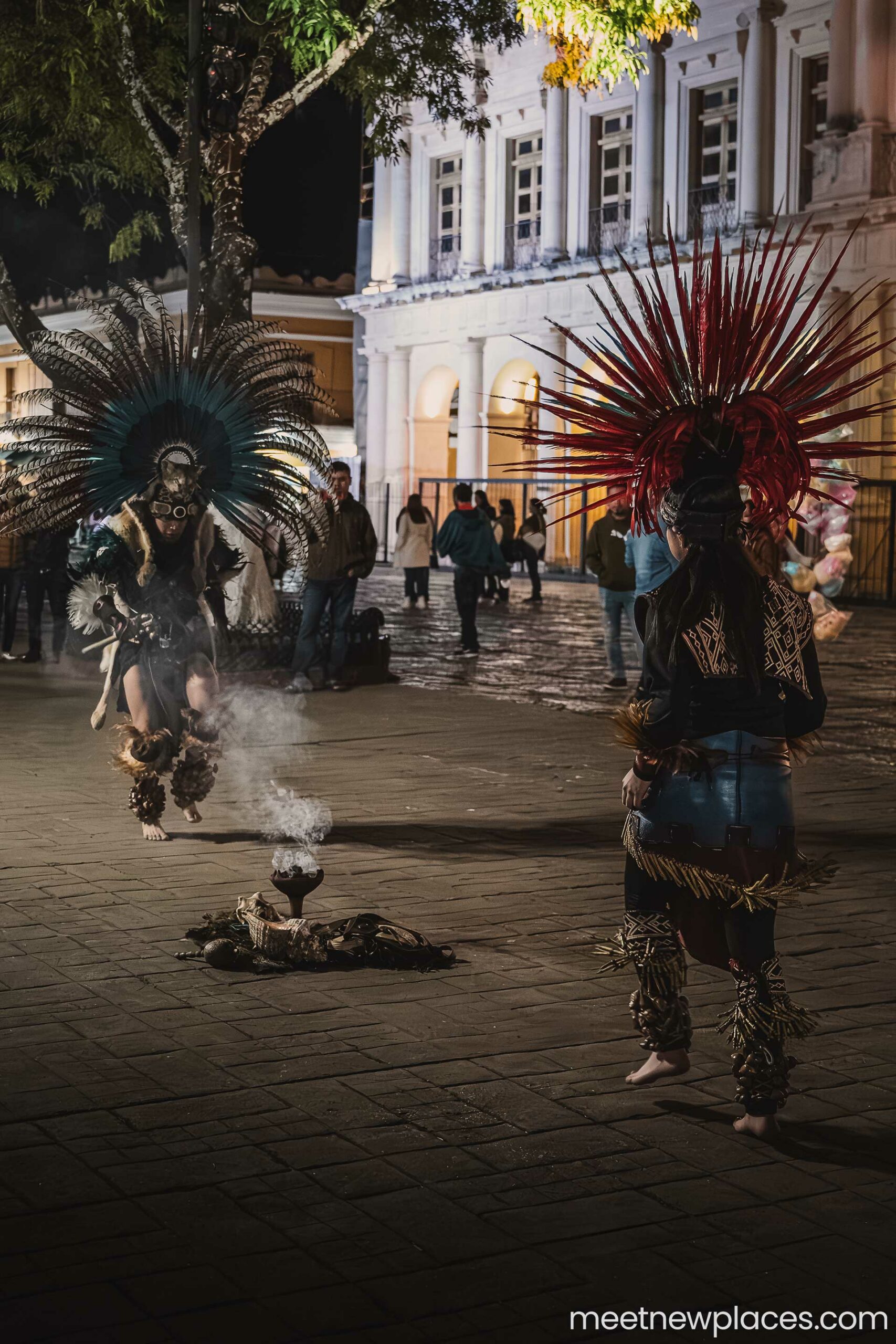 mexico-san-cristobal-aztec-dancer-1920x2880 mexico-city-zocalo-flag-tore