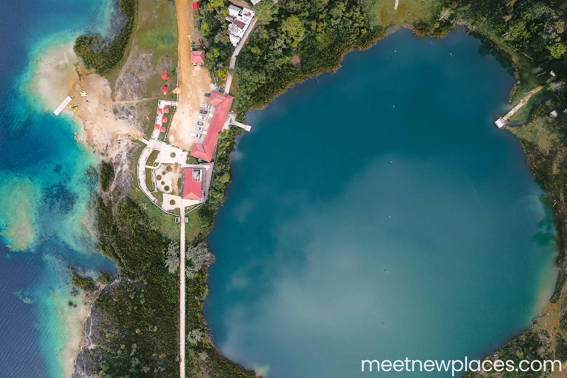 mexiko-la-trinitaria-lago-internacional-boarder-birdview-3x2-1920x1280